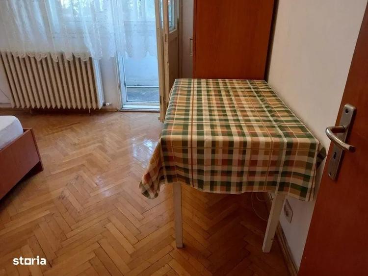 Apartament cu 2 camere decomandat în Ciupercenii Noi