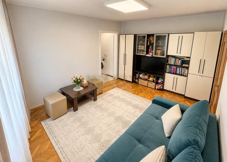 Apartament cu 2 camere semidecomandat, mobilat în Gheorgheni