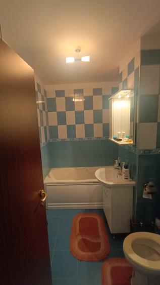 Apartament cu 2 camere decomandat în Bucovina