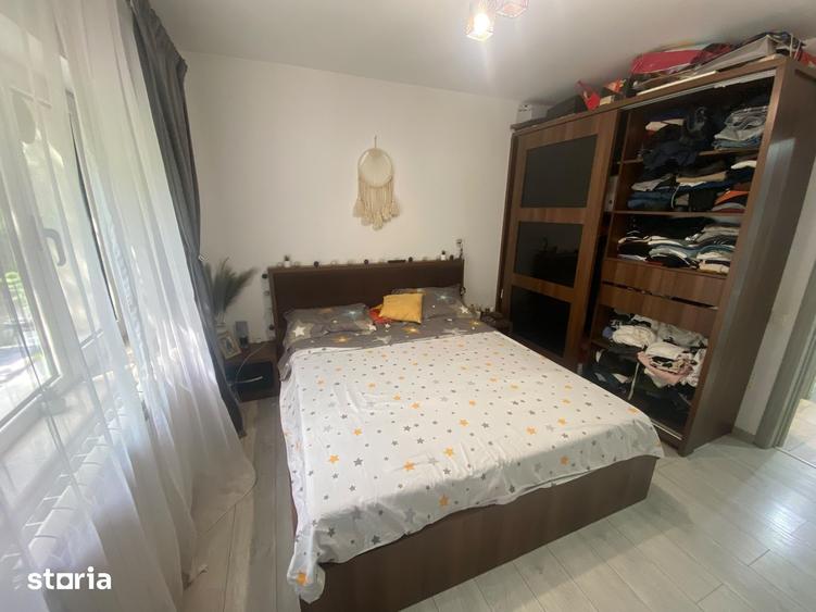 Apartament cu 3 camere în Baicului
