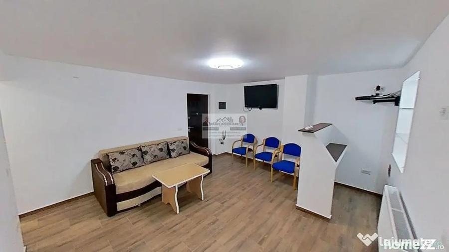 Apartament cu 3 camere semidecomandat, mobilat în Central