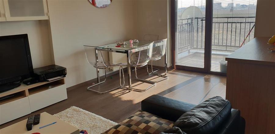 Apartament cu 2 camere decomandat, mobilat în Albert