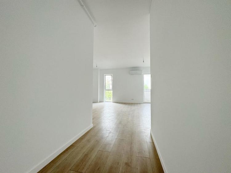 Apartament cu 3 camere decomandat în Aradului