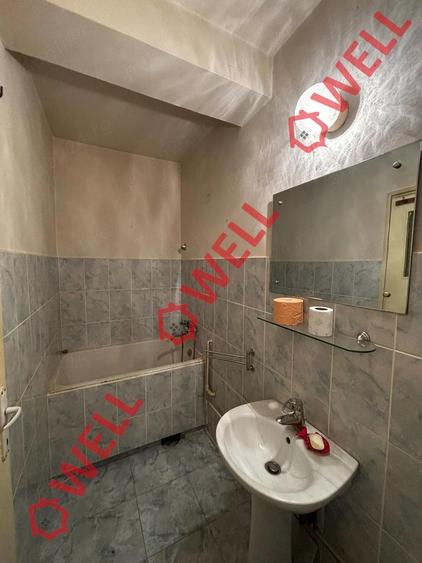 Apartament cu 3 camere decomandat în Ultracentral