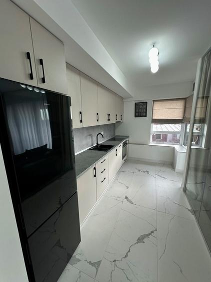 Apartament cu 2 camere decomandat, mobilat în Bucureștii Noi