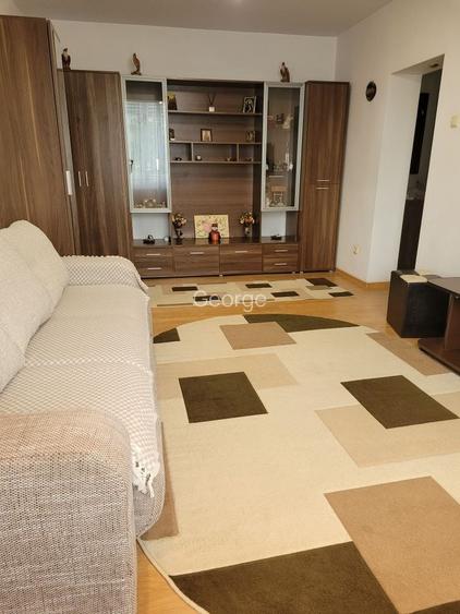 Apartament 2 camere semicentral de inchiriat