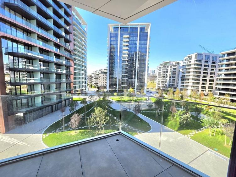 Apartament cu 3 camere decomandat în Barbu Văcărescu