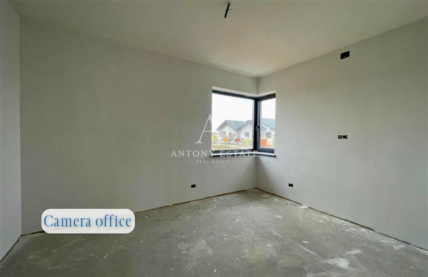 Casă individuală cu 3 camere cu Teren 500 Mp în Sântandrei