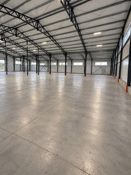 Spațiu industrial, de 1,800 mp, în Nufărul