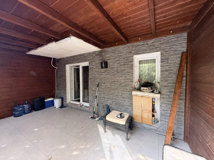 Casă cu 3 camere în Ștefăneștii de Jos
