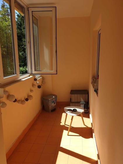 Apartament cu 4 camere decomandat în Central