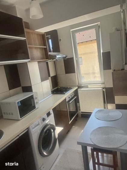 Apartament cu 2 camere decomandat, mobilat în Tomis Plus