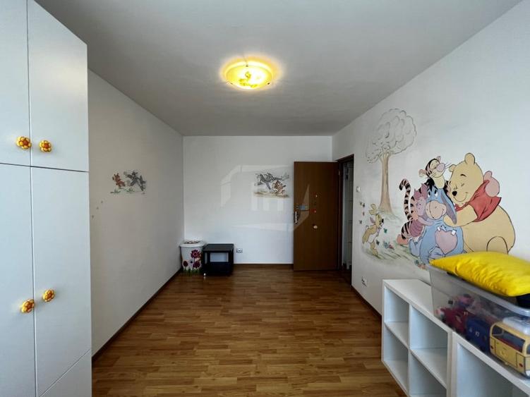 Apartament cu 4 camere decomandat, mobilat în Gheorgheni