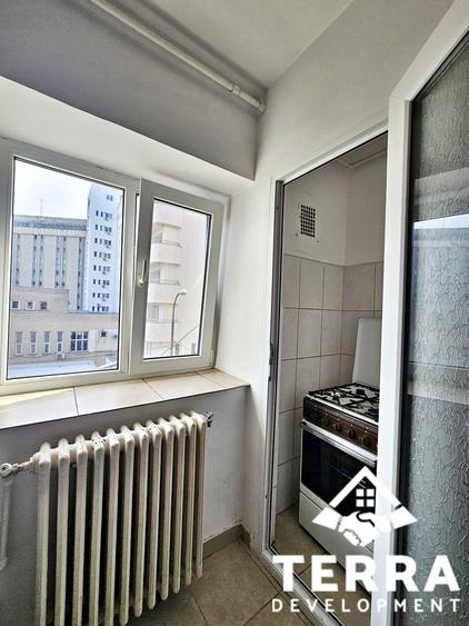 Apartament cu 2 camere decomandat în Capitol