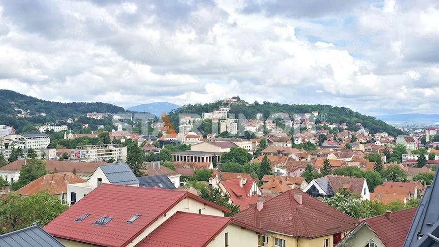 Apartament cu 3 camere decomandat în Ultracentral