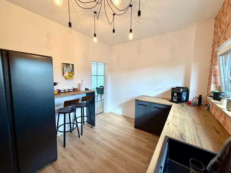 Duplex cu 4 camere cu Canalizare în Chinteni