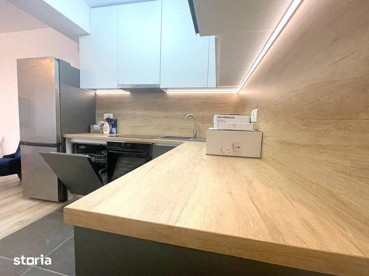 Apartament cu 3 camere, mobilat în Lipovei