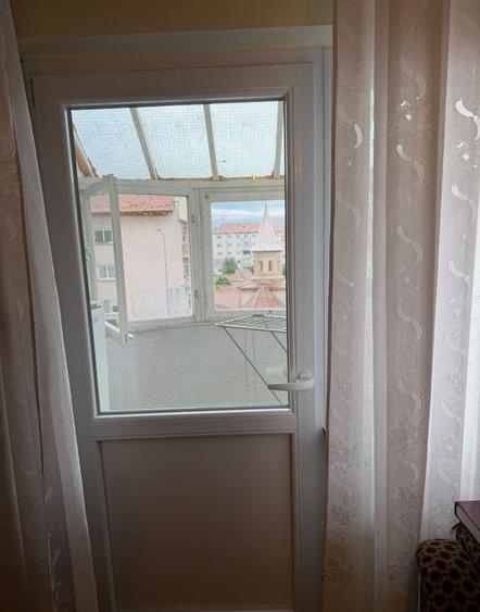 Apartament cu 2 camere în Cetate