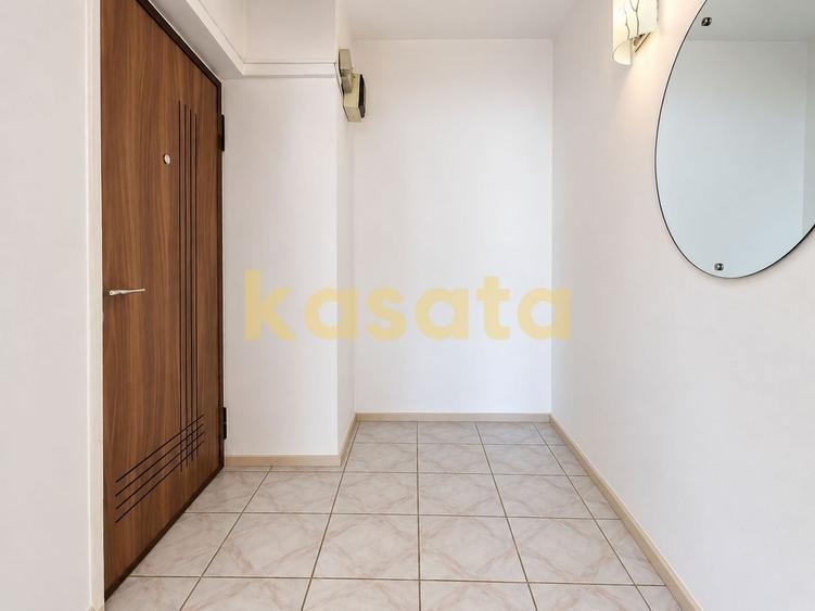 Apartament cu 3 camere decomandat în Iancului