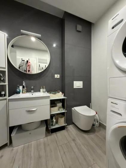 Apartament cu 2 camere semidecomandat, mobilat în Dumbrăvița