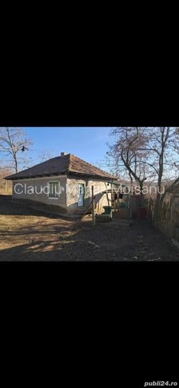 Casă cu 3 camere cu Teren 33400 Mp în Căzănești