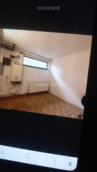 Spatiu comercial intare si utilitati separate - 3