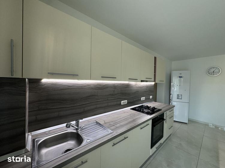 Apartament cu 3 camere decomandat în UTA