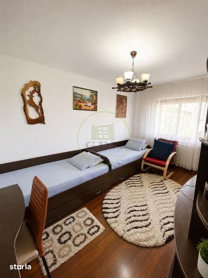 Apartament cu 2 camere decomandat în Valea Cetății
