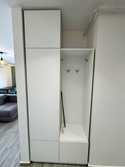 Apartament cu 2 camere decomandat, mobilat în Dâmbovița