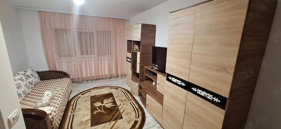 Apartament cu 2 camere decomandat în Sud