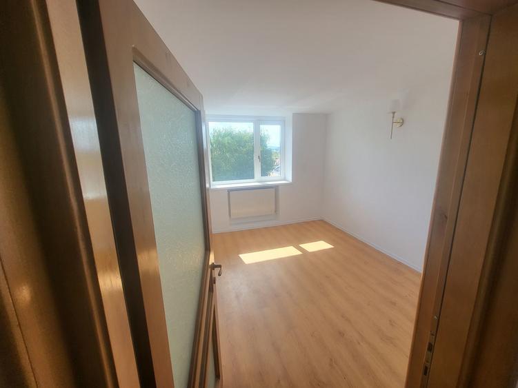Apartament cu 3 camere decomandat în Ultracentral