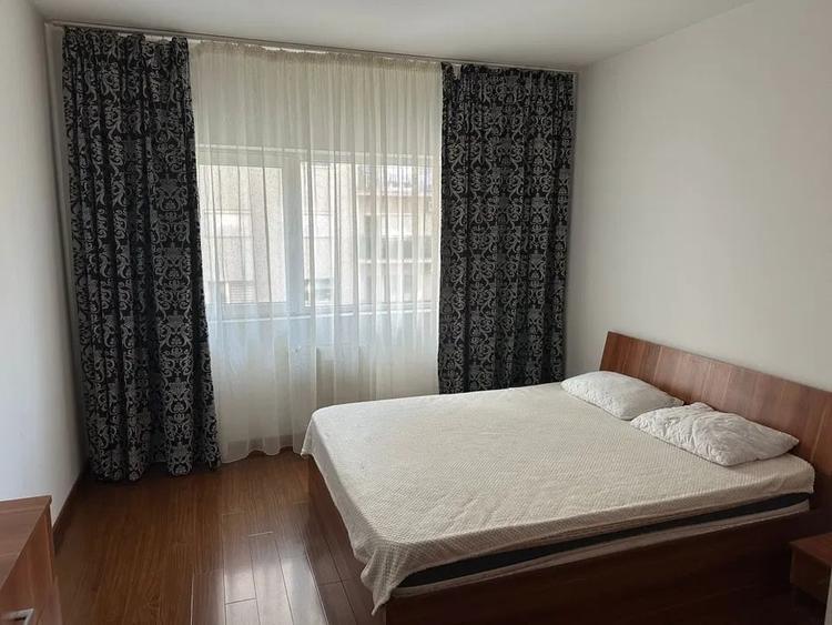 Apartament cu 2 camere decomandat, mobilat în Păcii
