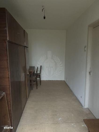 Apartament cu 2 camere nedecomandat în Central
