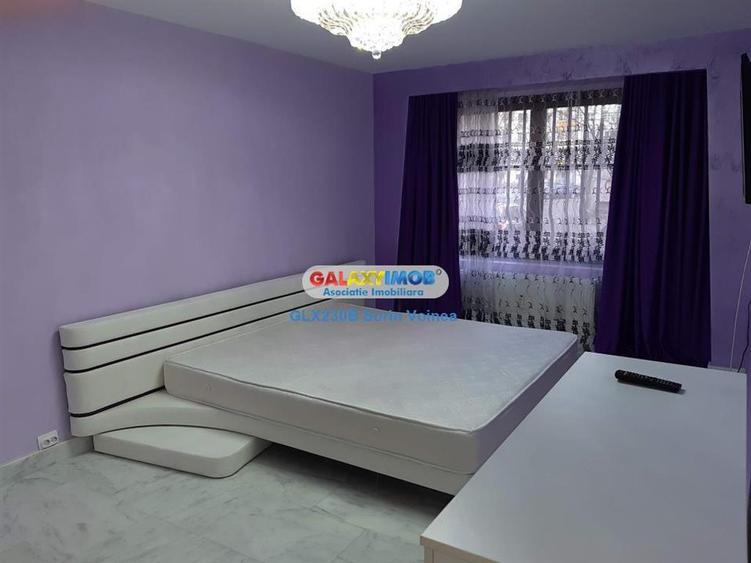 Apartament cu 3 camere semidecomandat, mobilat în Tei