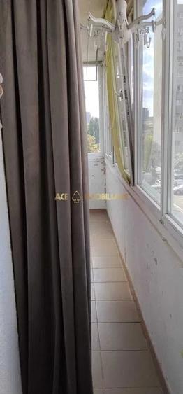 Apartament cu 2 camere semidecomandat, mobilat în Vitan