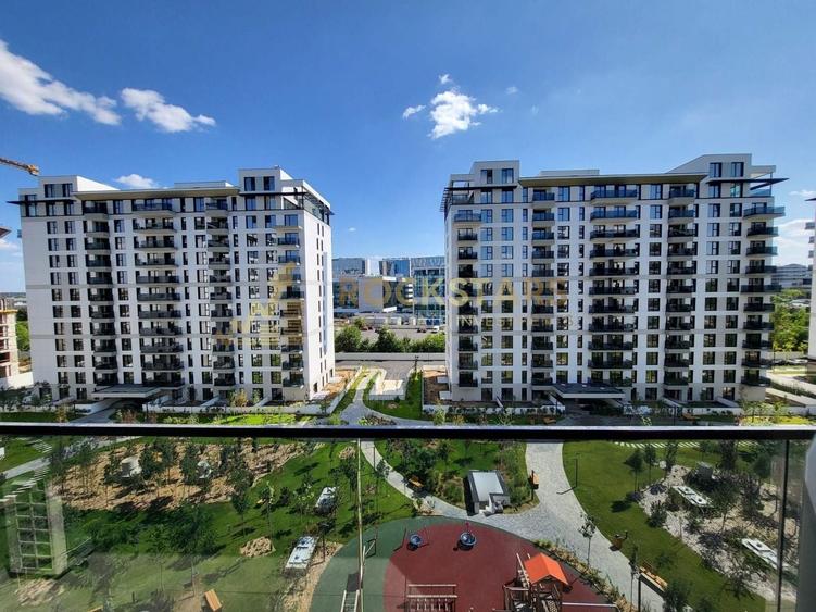 Apartament cu 2 camere decomandat în Aviației
