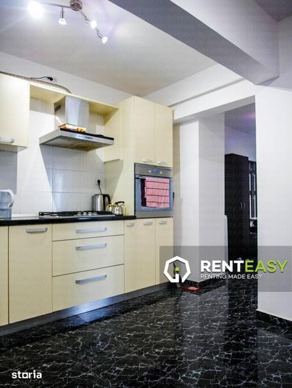 Apartament cu 3 camere în Piața Unirii