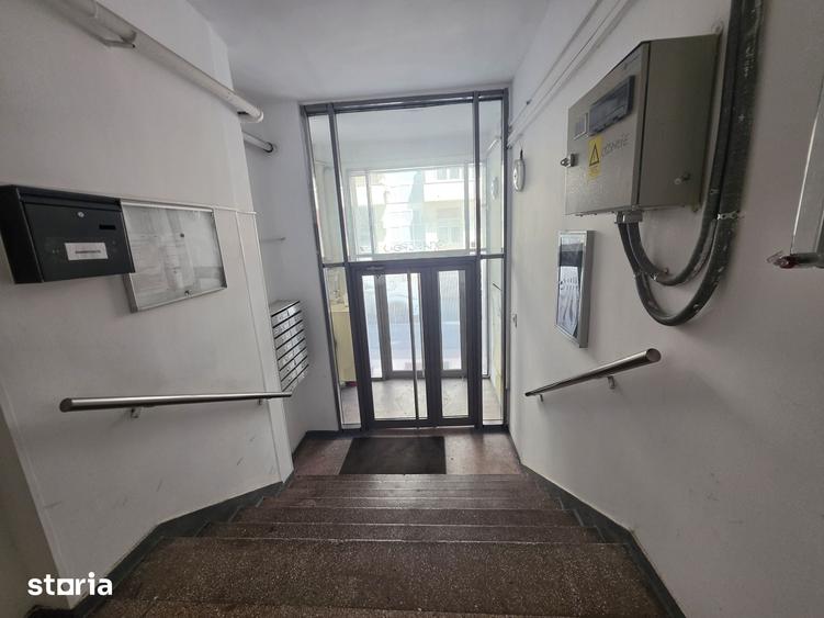 Apartament cu 3 camere în Centrul Istoric