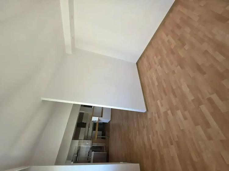 Apartament cu 3 camere decomandat în Pantelimon