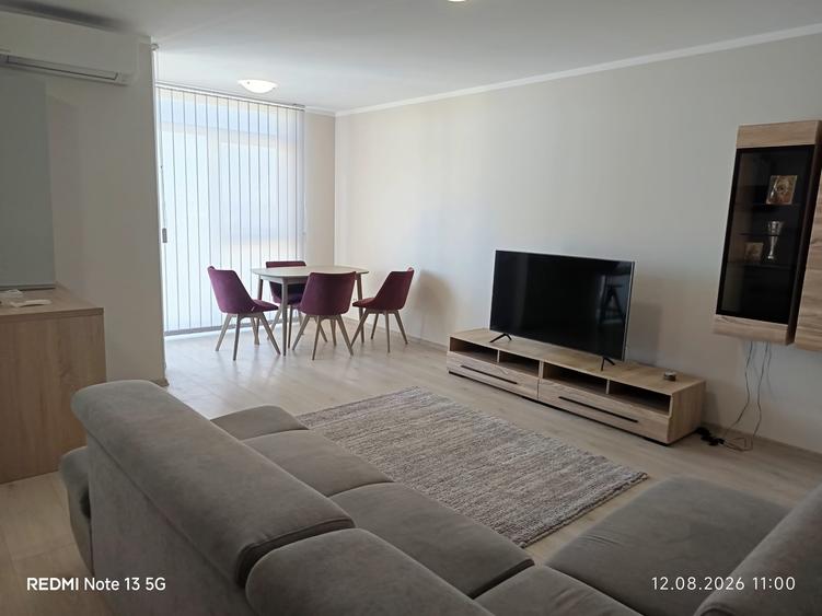 Apartament cu 2 camere decomandat în Soarelui