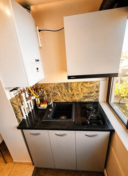 Apartament cu 2 camere semidecomandat, mobilat în Gara