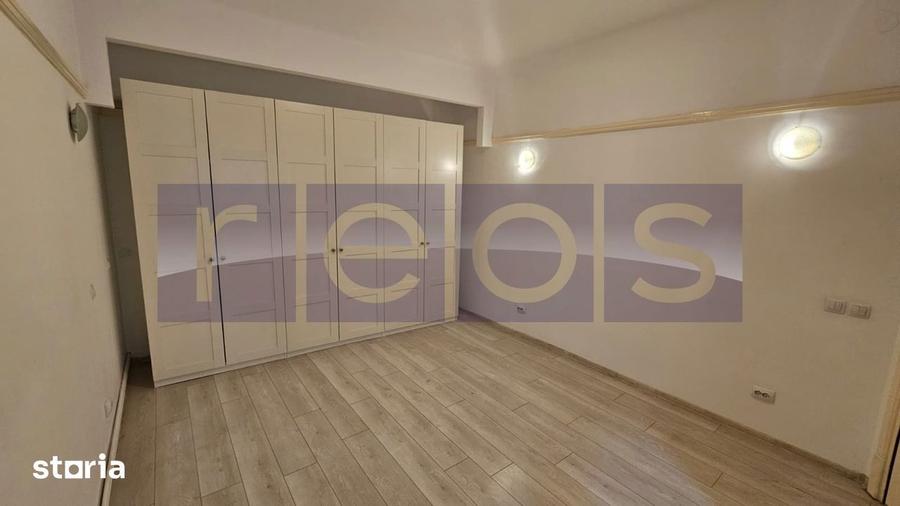 Casă cu 5 camere cu Teren 186 Mp în Victoriei