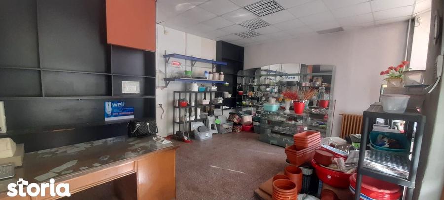 Spațiu comercial, de 60 mp, în Grivița