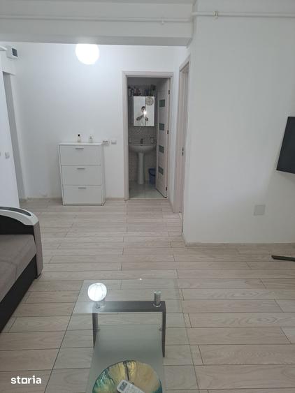 Apartament cu 2 camere în Craiovița Nouă