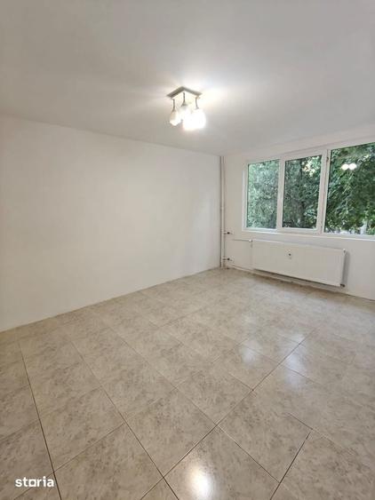 2 camere, metrou Valea Ialomi?ei , etj1/4 - 5