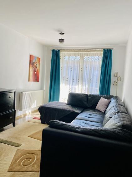 Apartament cu 2 camere decomandat în Livezeni
