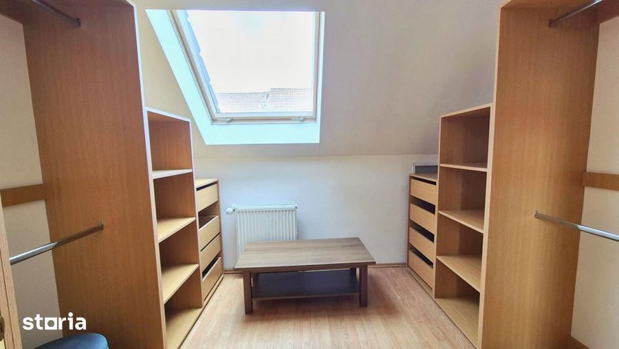 Apartament cu 4 camere, mobilat în Dârste