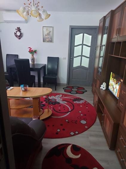 Apartament cu 2 camere decomandat în Mărăței