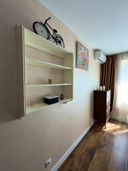 Apartament cu 3 camere decomandat, mobilat în Obor