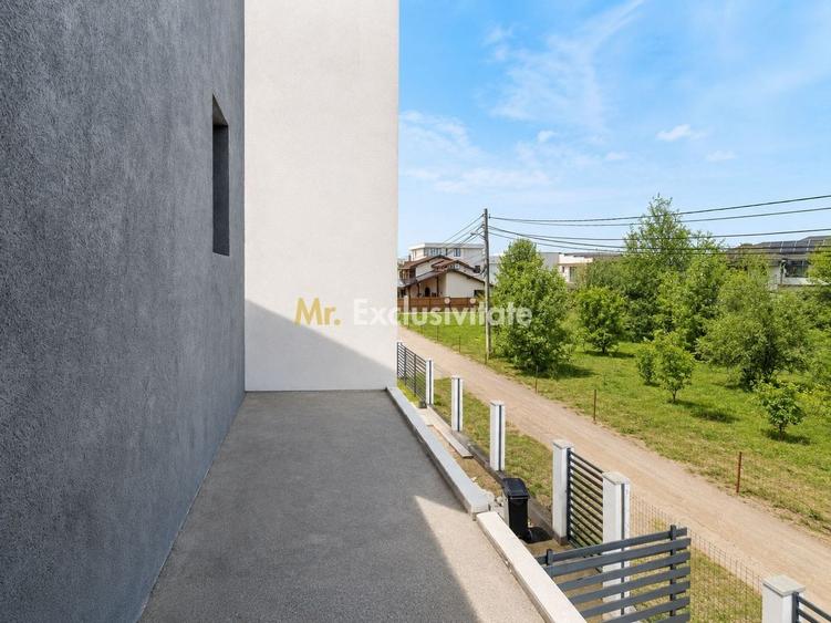 Duplex cu 4 camere cu Canalizare în Corbeanca